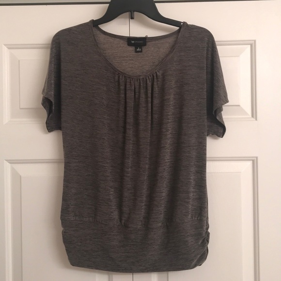 AB Studio Tops - 💜Tops 3 for $15 - add to bundle